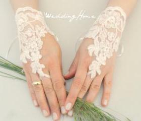Wedding Glove, ivory lace gloves, Fingerless Glove, ivory wedding gown, UNIQUE Bridal glove, wedding bride, bridal gloves,
